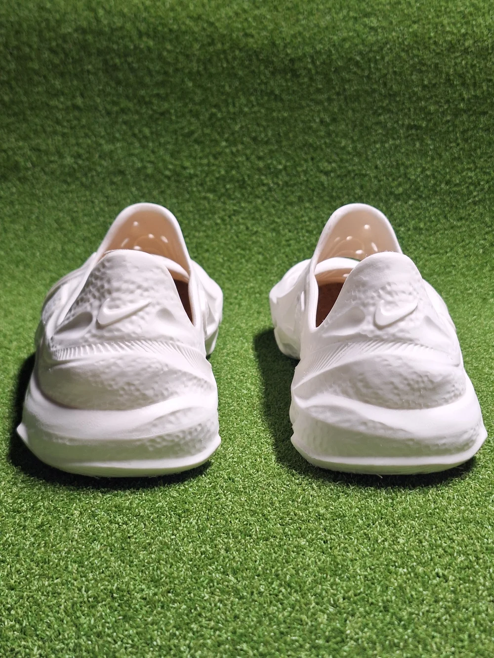 Nike ISPA Universal Men's Size 11 Natural White Sail Ivory Sneakers DM0886-100 - Picture 6 of 9